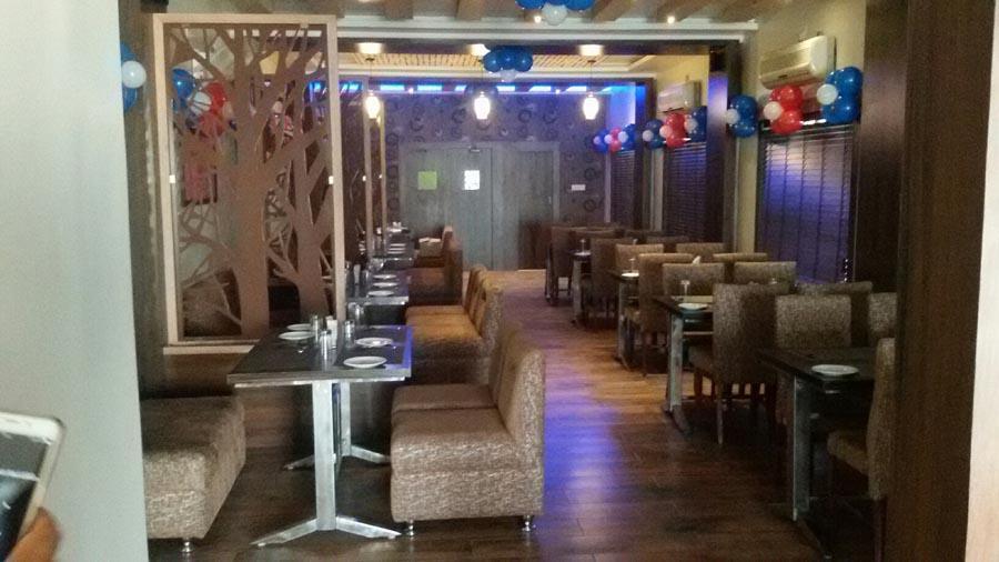 Hotel Triveni Balangir Bagian luar foto